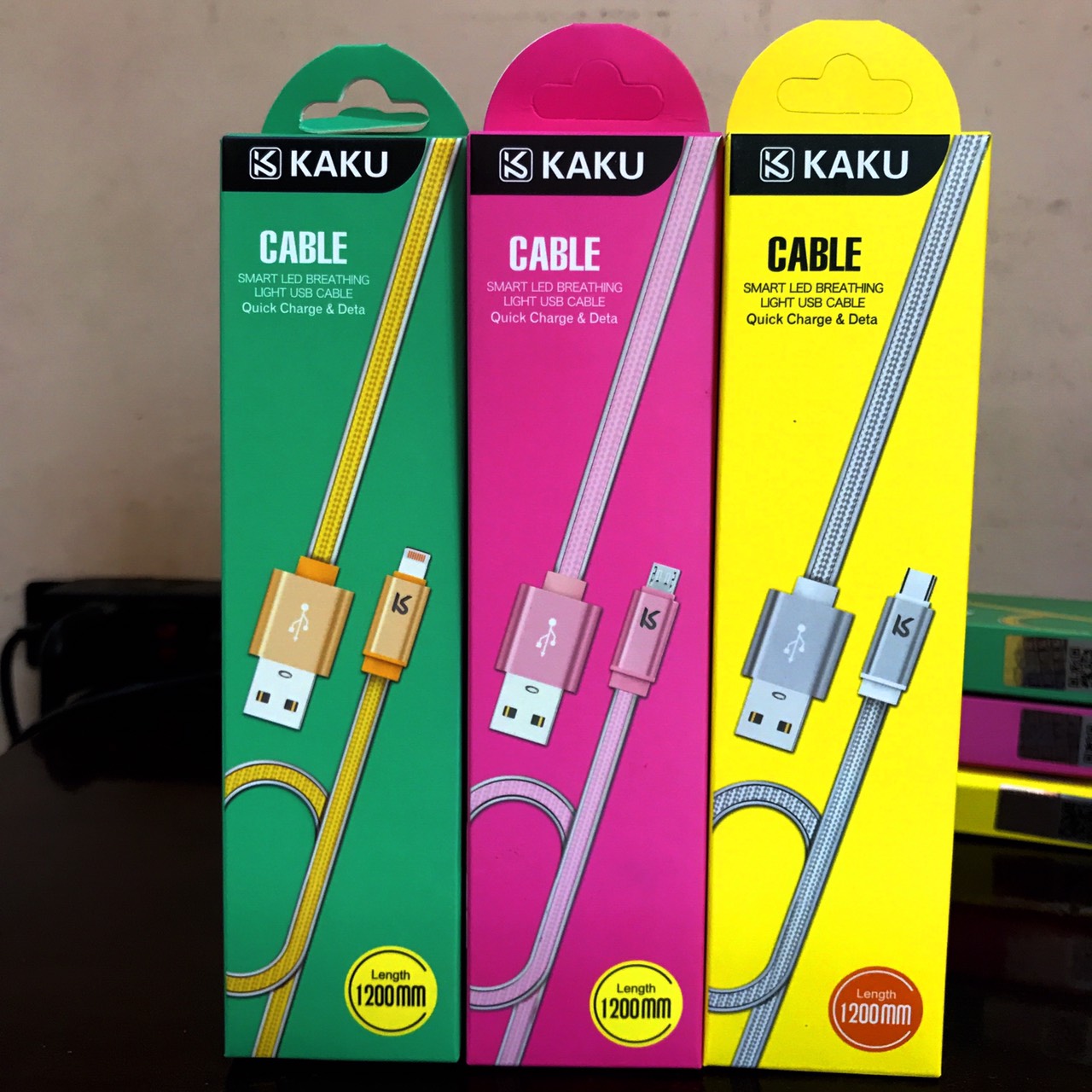 cap-sac-nhanh-kaku-ksc087-typec-co-den-bao-28a-12m1616645994
